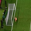 Harry Kane neproměnil penaltu ve čtvrtfinále MS 2022 Anglie - Francie