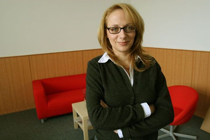 Adriana Krnáčová ředitelka, Transparency International - Česko