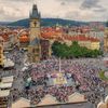 Richard Horák: Arcibiskup Dominik Duka žehná Mariánskému sloupu v Praze
