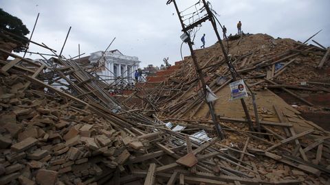 Průmyslová kamera v Káthmándú zachytila začátek zemětřesení