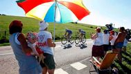 Diváci povzbuzovali i během 12. etapy Tour de France.