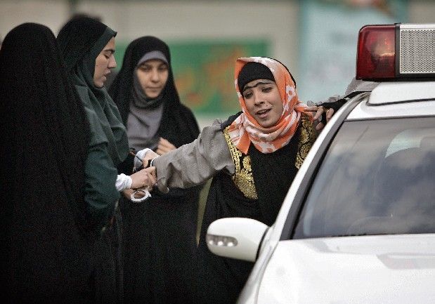 Íránské policistky