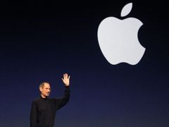 Novému iPadu věští Steve Jobs znovu fenomenální úspěch. Jaká budoucnost však čeká celou firmu Apple, pokud už u toho její zakladatel a vizionář nebude?