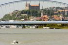 V Bratislavě se zabil Čech skokem z mostu Apollo do Dunaje