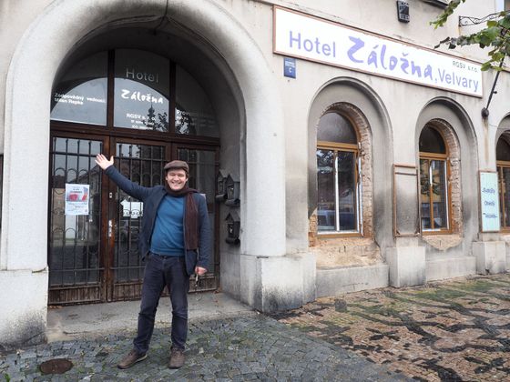 Záložna je momentálně v dezolátním stavu, ale za pár let to má být kulturní centrum Velvar. I s pivovarem.