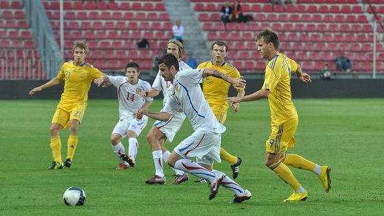 Čtyři trefy zkraje poločasů a českým fotbalistům se konečně tleskalo