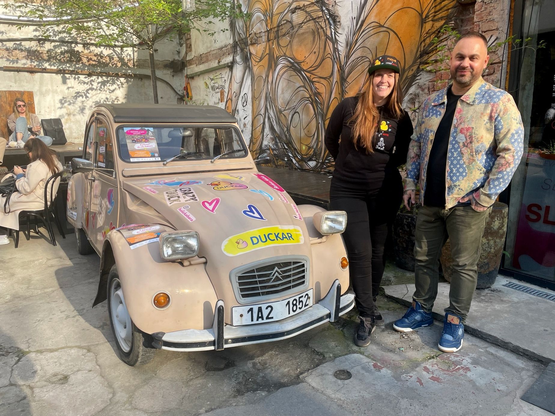 Citroën Kachna "Duckar" závodnice Bára Holická Dakar Classic