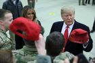 Po nečekané návštěvě Iráku Trump zaskočil i za vojáky do Německa