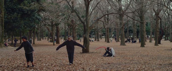 Snímek z dokumentu Yoyogi.