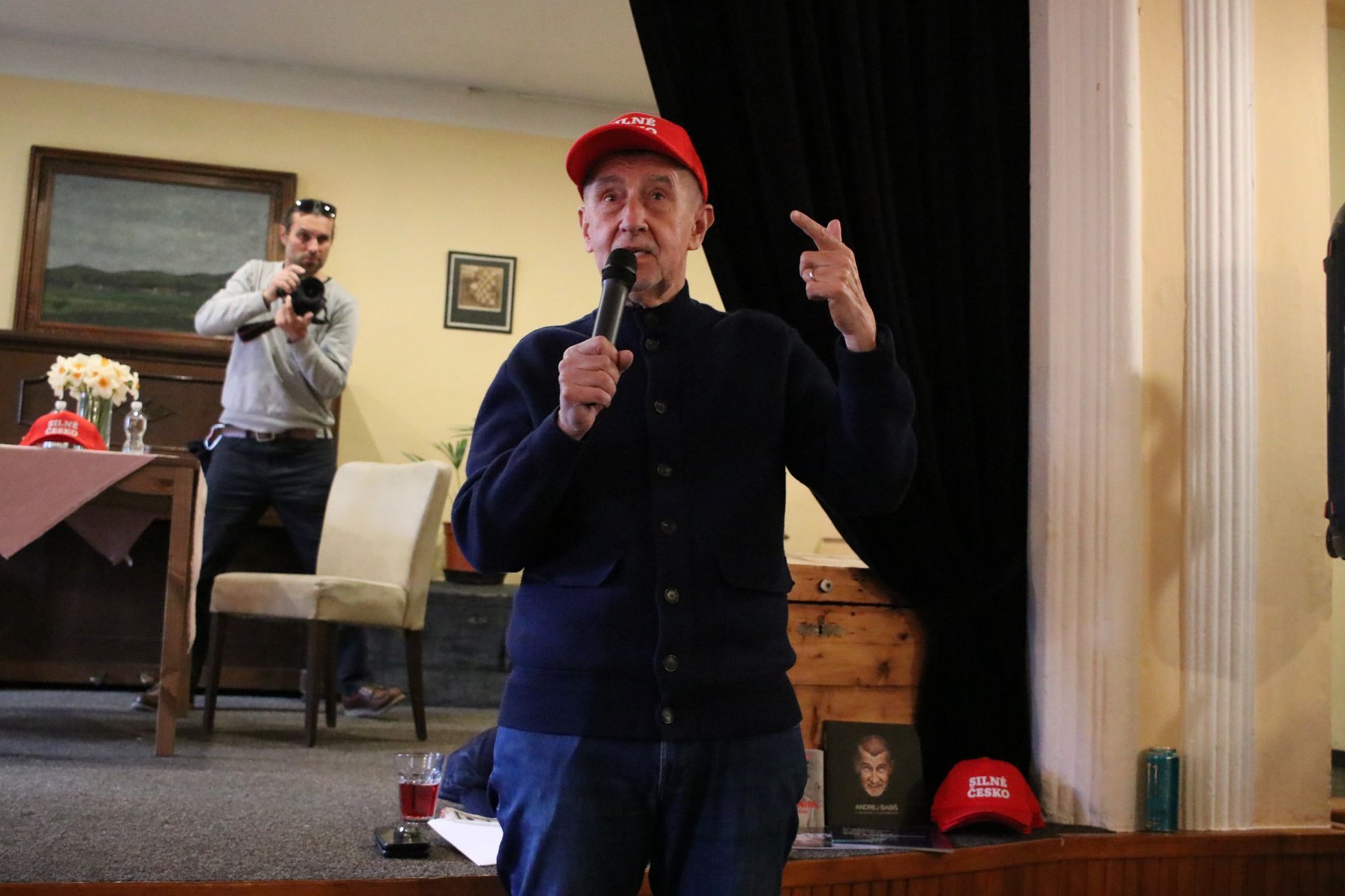 Předseda ANO Andrej Babiš na předvolebním mítinku