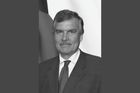 Vedoucí ambasády v Kinshase Karel Komárek v úterý zemřel