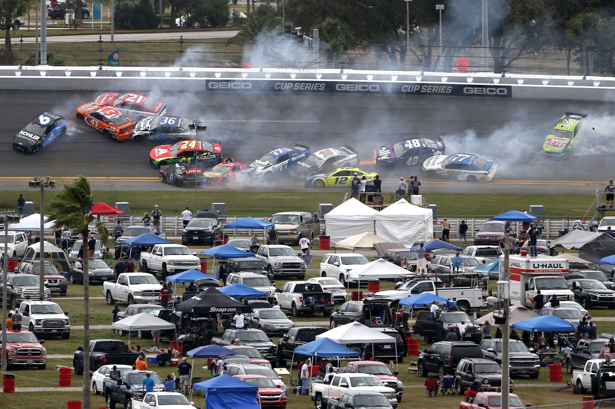 NASCAR, Daytona 2021: velká havárie ve 14. kole