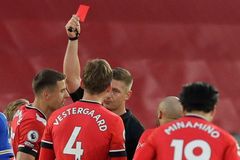 Southampton v deseti uhrál s Leicesterem cennou remízu