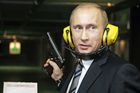 Putin se chystá na volby. Trénoval s legendami sborné