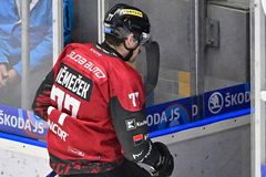 Sparťan předvedl další sprostý faul. Zkritizoval jej i vlastní trenér