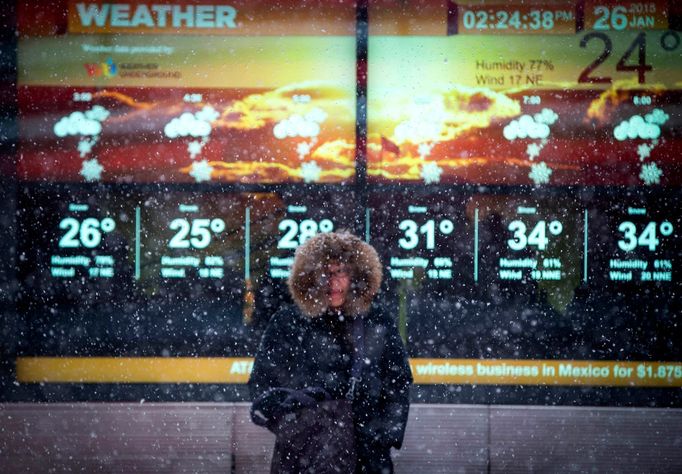 Předpověď počasí na Times Square v New Yorku, 26. ledna 2015.