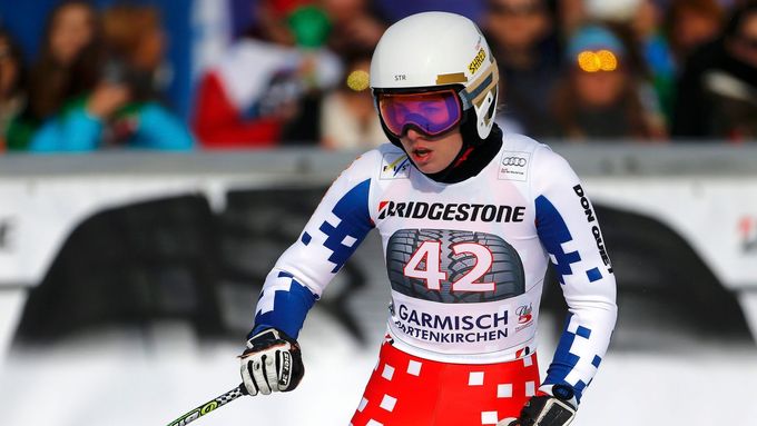 Ester Ledecká potvrdila, že umí i na lyžích.