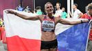 Marcela Joglová v cíli maratonu na MS v atletice v Dauhá