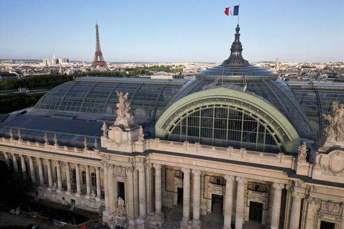 Paříž před olympiádou z dronu: Grand Palais