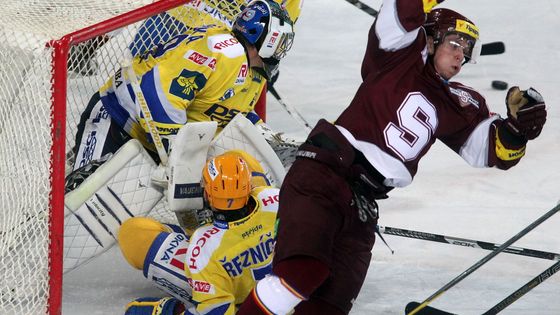 FOTO Zlín řádil v Holešovicích. Sparta je úplně na dně