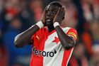 Diouf míří do West Hamu. Slavia se dohodla s londýnským klubem