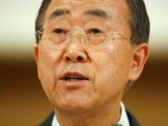 Generální tajemník OSN Pan Ki-Mun pronáší projev k delegátům konference