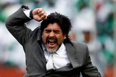 VIDEO Objeven nový Maradona. 50 let, trochu tlustý, ale válí