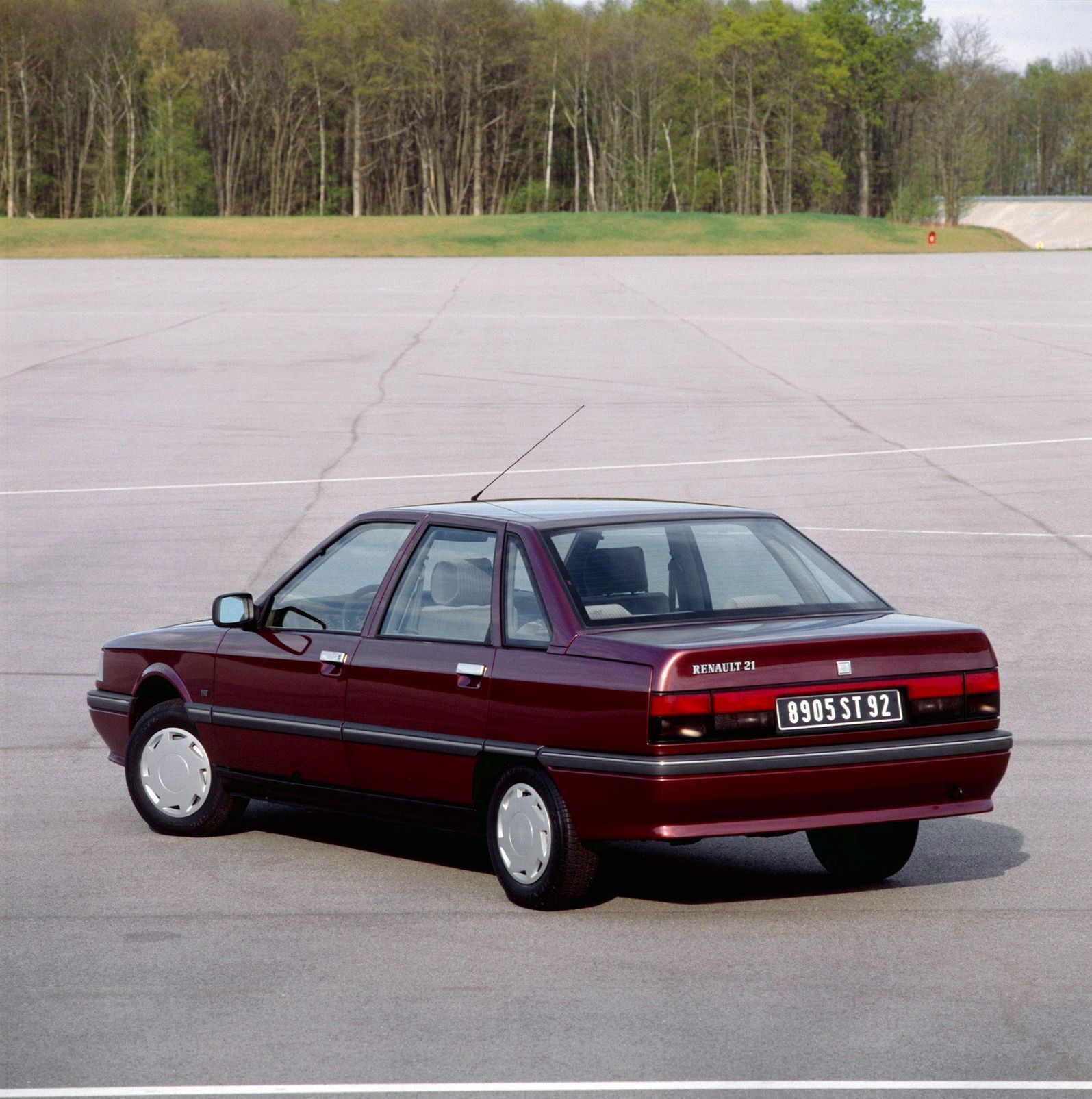 Renault 21