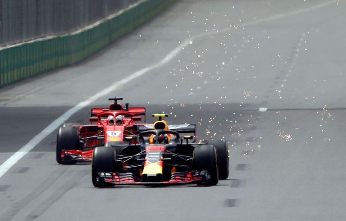 F1, VC Ázerbájdžánu 2018: Max Verstappen, Red Bull a Sebastian Vettel, Ferrari