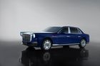 Kam se hrabe Rolls-Royce. Čínský luxus připomíná Trabant, z ceny se protáčí panenky