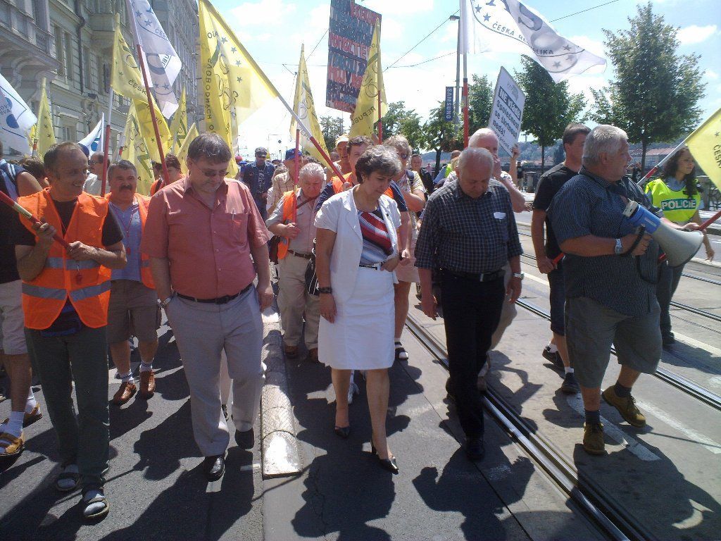 Odbory protestují protí zdravotní reformě
