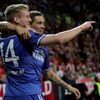 Torres a Schuerrle a slaví gól Chelsea v Superpoháru