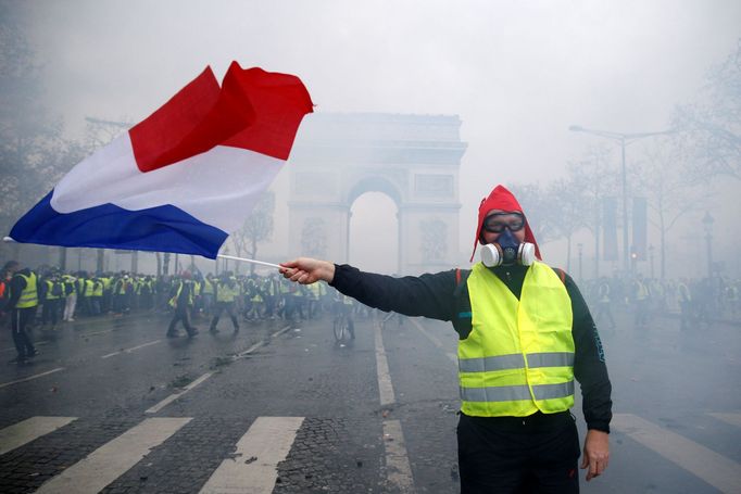 Protesty v Paříži