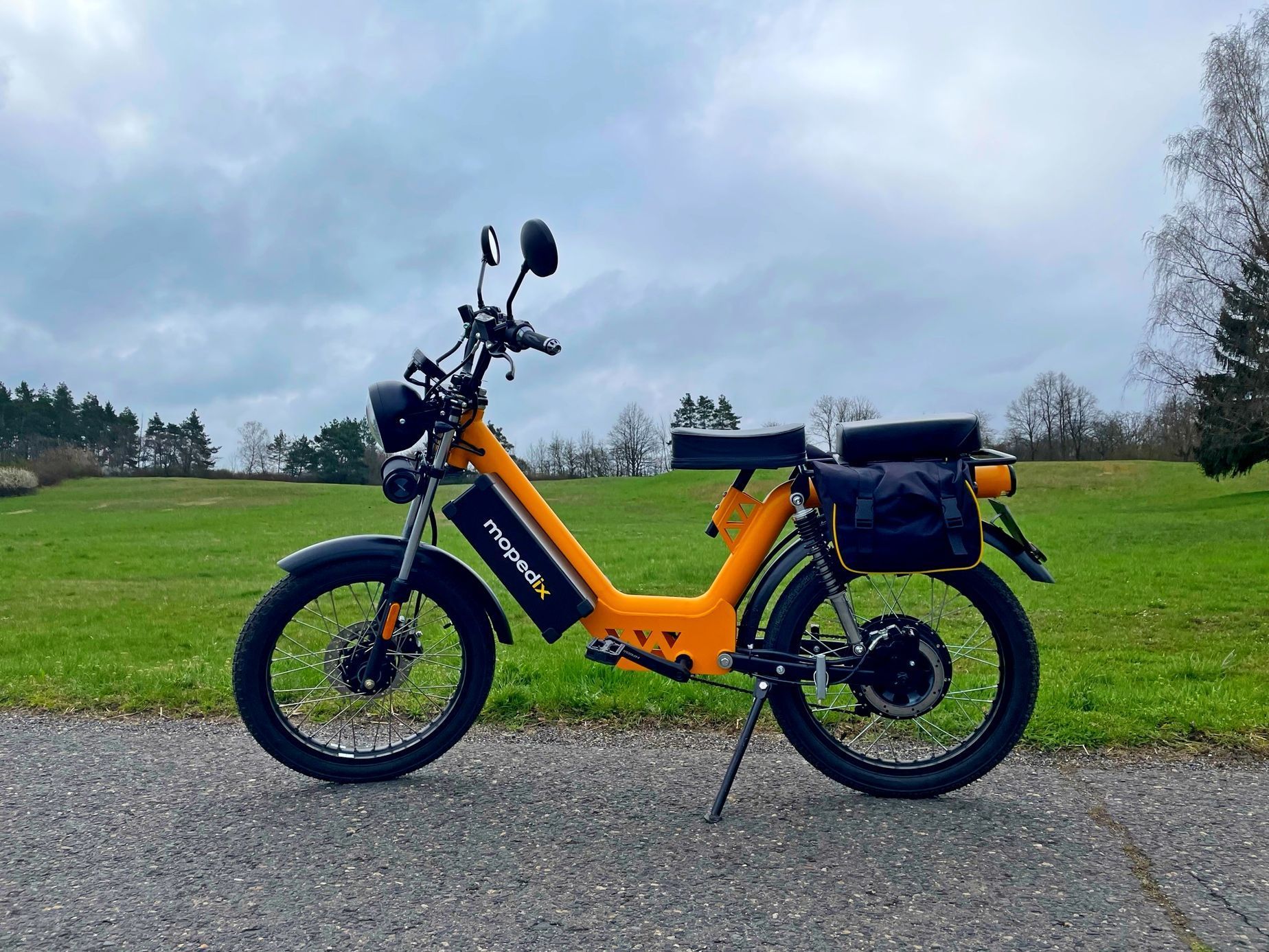Český elektromoped Mopedix