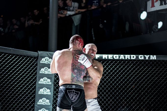 GCF 30: Galavečer MMA (ultimátní zápasy)