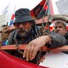 Desetitisíce Srbů demonstrovaly za odchod vlády