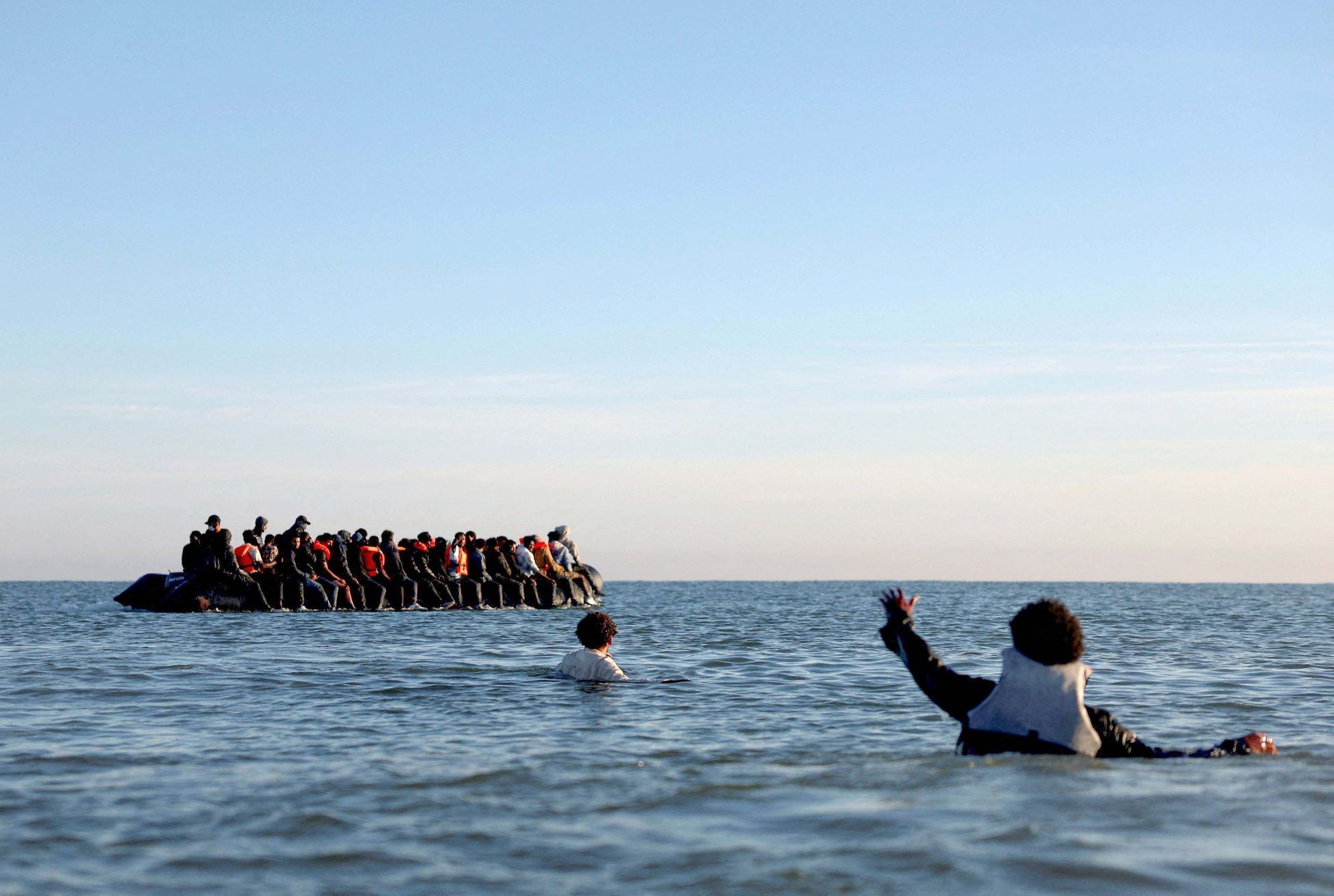 Francie, Velká Británie, migrace, čluny, Lamanšký kanál,
