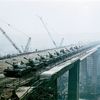 Obrazem: Unikátní fotografie z historie stavby Nuselského mostu / rok 1970