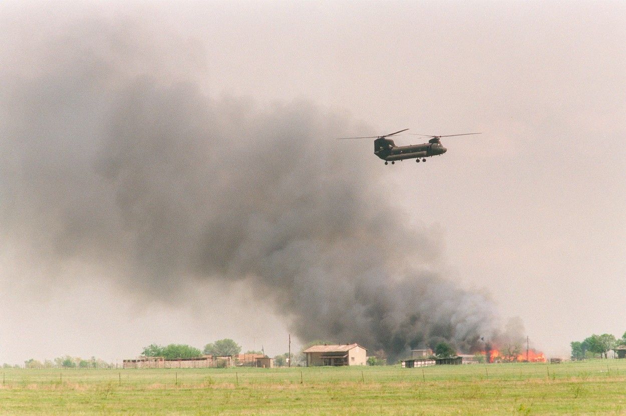 Davidiáni, Waco, Texas, David Koresh, obléhání, masakr, Zahraničí, sekta, USA