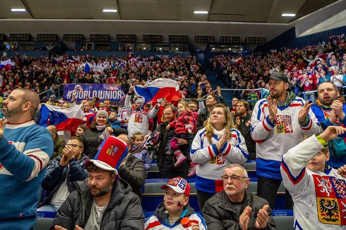 Čeští fanoušci v zápase MS do 20 let Česko - Německo