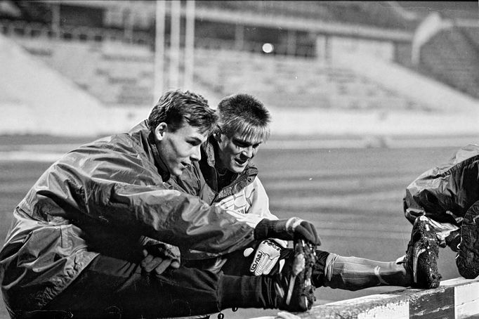 Pavel Nedvěd v době působení ve fotbalové reprezentaci ČR. Trénink, rok 1995