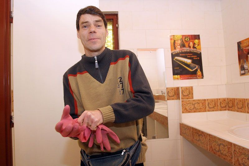 Anna a František po půl roce z ústavu