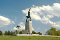 Bez Vlasova. Z památníku hrdinů bitvy o Moskvu zmizelo jméno generála