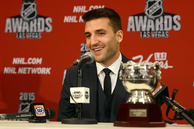 NHL 2015: Patrice Bergeron s Frank J. Selke Trophy