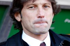 AC Milán hledá nového trenéra. Mezi kandidáty i Benitéz