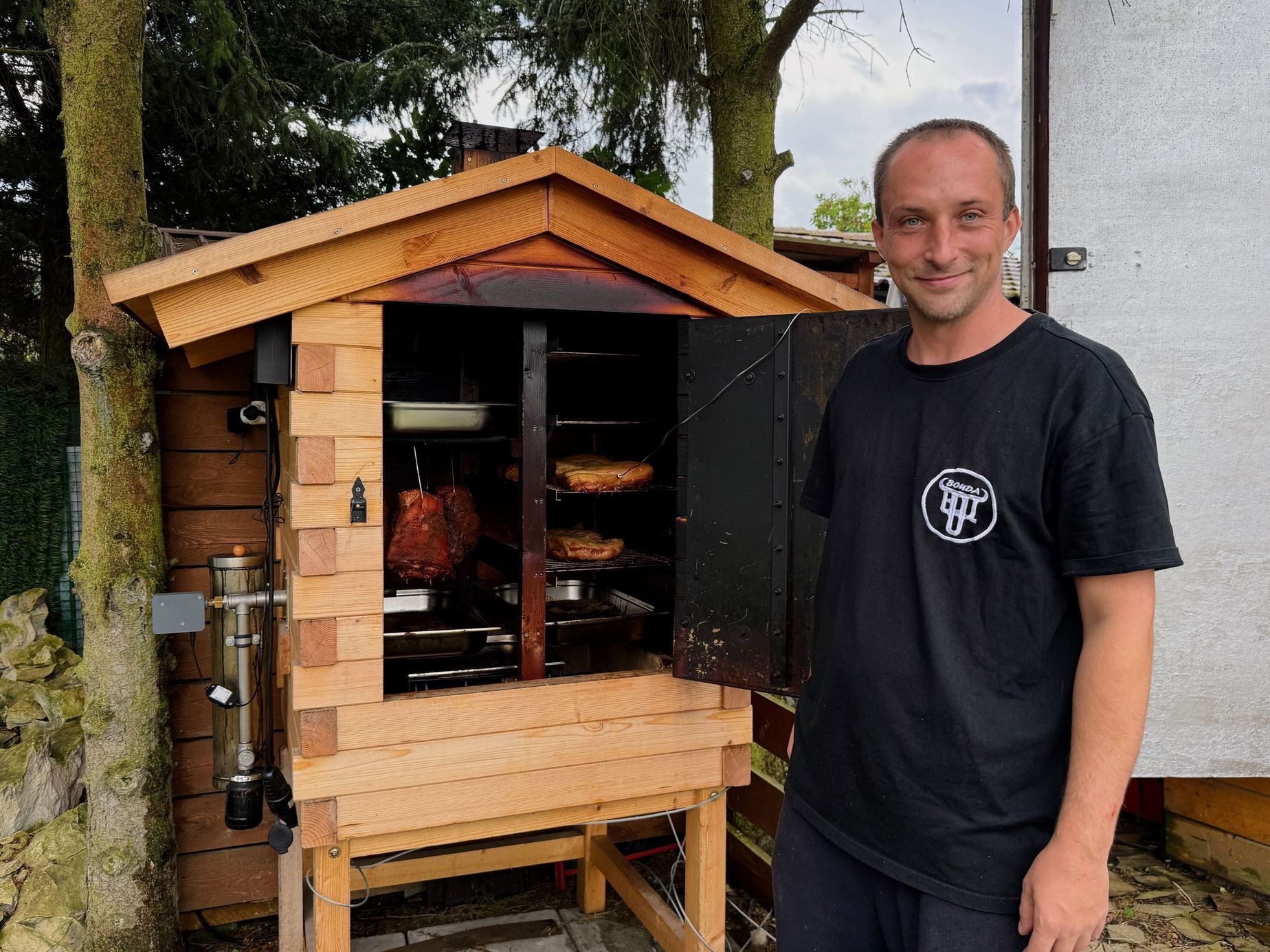 bbq bouda, bistro, bouda, jídlo, vaření, gastronomie, maso, Unhošť, Praha