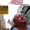 New York - mešita - demonstrace "pro" i "proti"