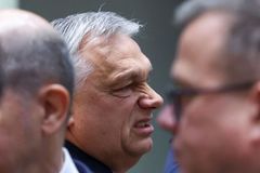 Klíčový summit začíná. Když Orbán nekývne na pomoc Kyjevu, EU může zaútočit na forint