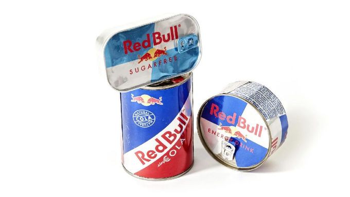 Soutěž o nejzajímavější výtvor z plechovky Red Bull
