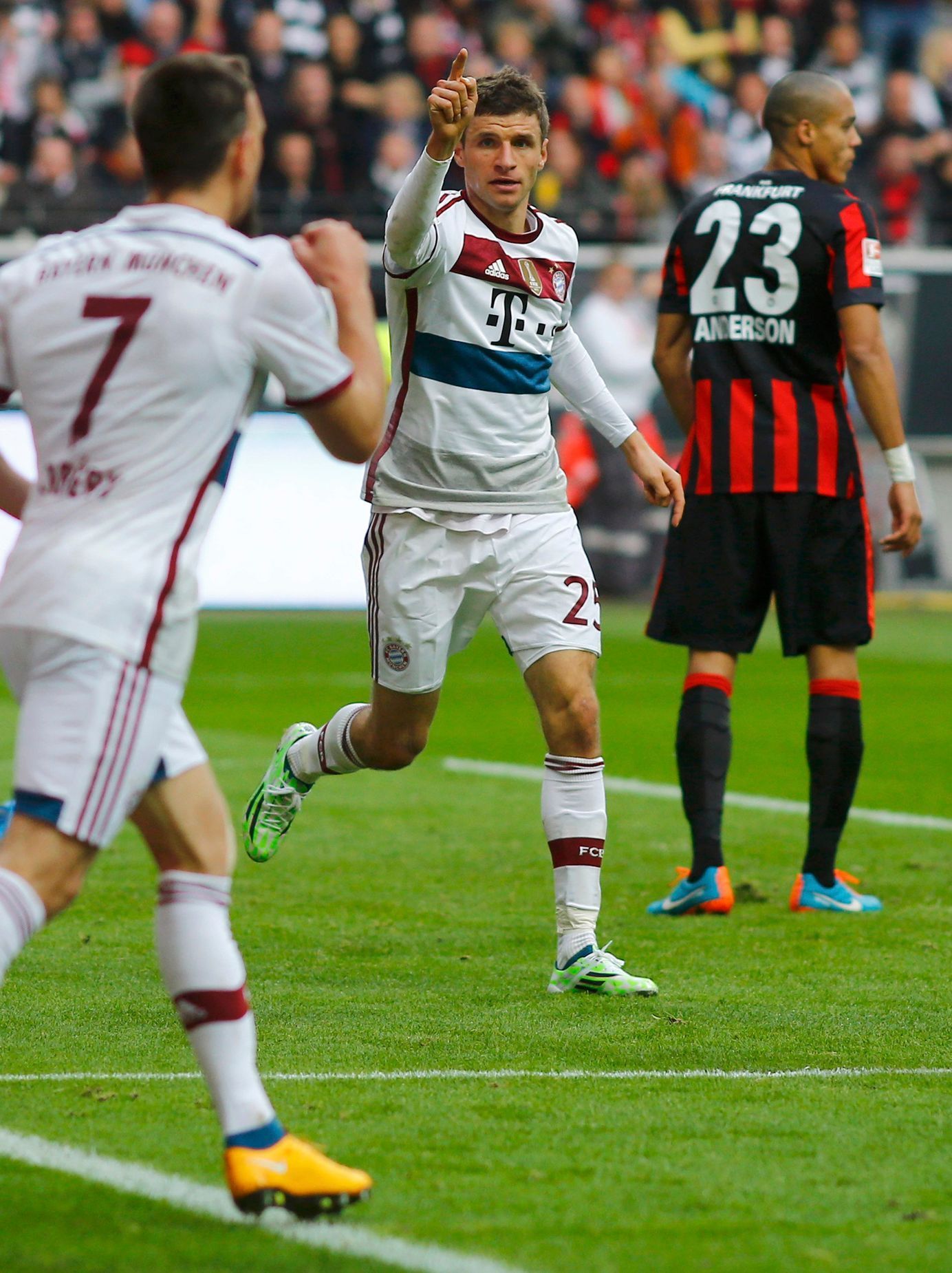 Thomas Müller slaví branku Bayernu Mnichov